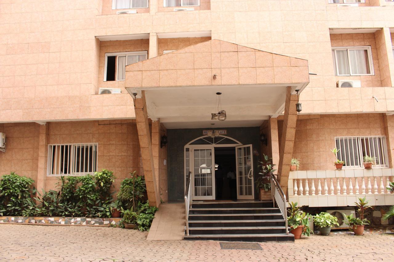 Meumi Palace Yaounde Bagian luar foto